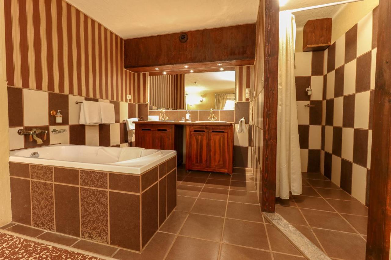 Puchner Kastelyszallo Premium Бикаль Экстерьер фото