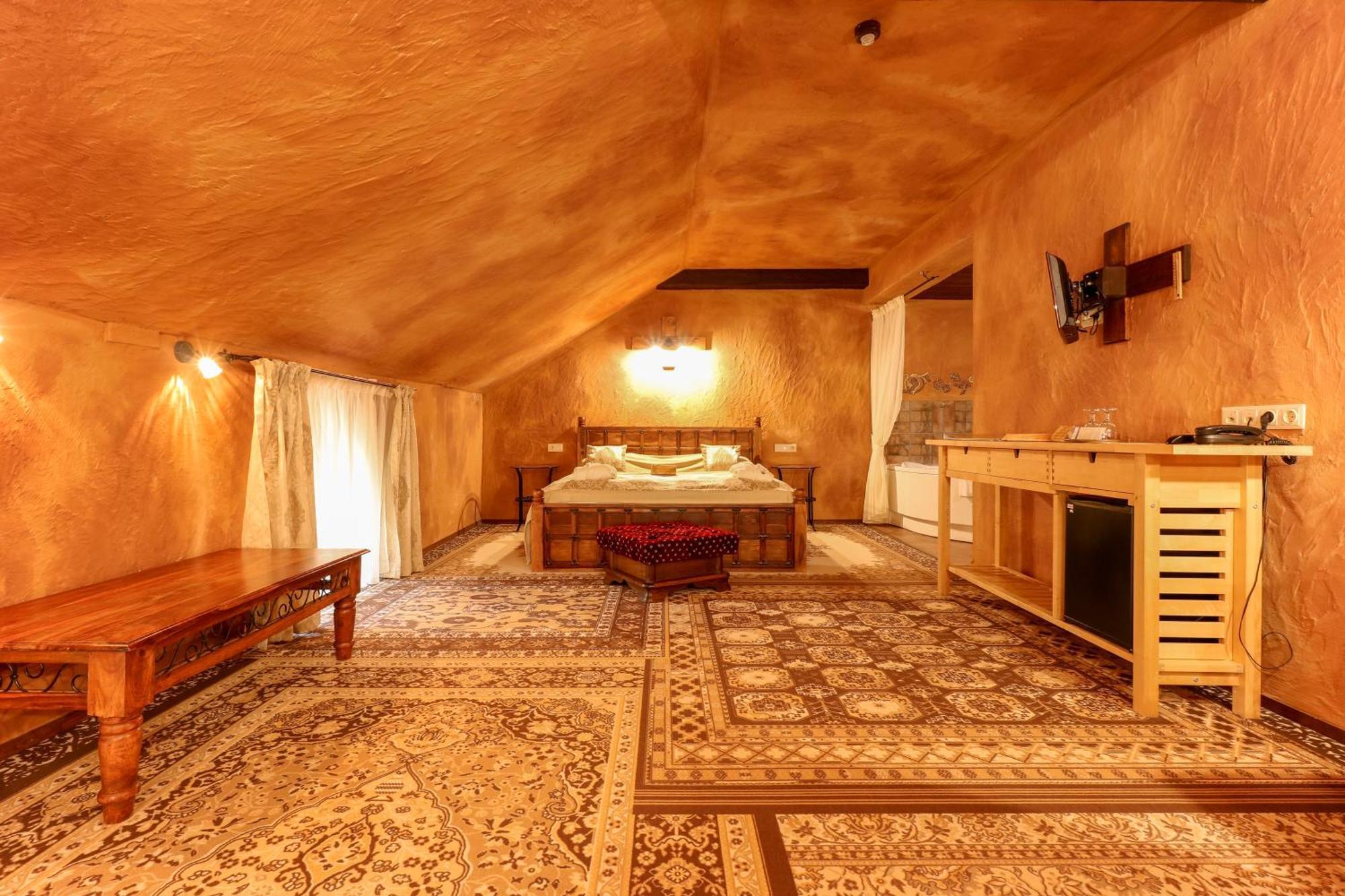 Puchner Kastelyszallo Premium Бикаль Экстерьер фото
